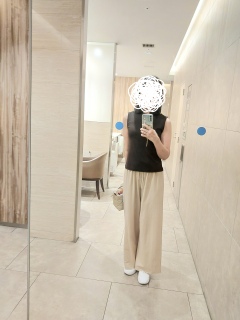 {ȂsĂCȁAƔôĂ󂶂ᖳAˁ`UNIQLÕgbvX􂵂Ă🥰