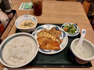 `UNIQLÔׂ̗˂🥰