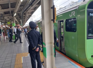 w~肽R̃Cxgł݂Ȏʐ^BĂ̂Ŏ😂