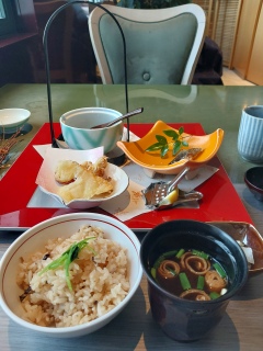 �Ԗ��X�̂����X�`��👍