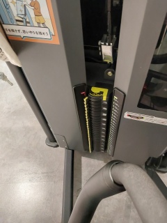 ��������W���I�[�v���ō���ł邩�Ǝv�������ǂ��̎��ԂȂ�󂢂Ă��