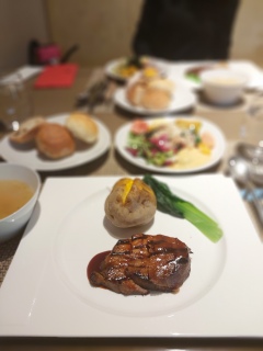 �������Č���Ƃ��Ȃ�̃{�����[���ŁA���������ς��ɂȂ�킯��🥰