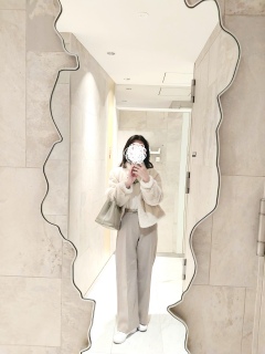 �����́A�t�F�C�N�t�@�[�̃W���P�b�g🥰