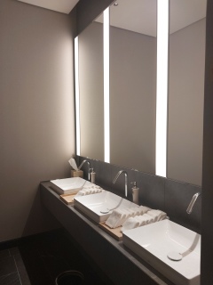 �Y��ɏ�܂�Ă�B