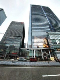 �A��͂���BVLGARIHOTEL�O��ʂ�񂾂��ǁA�܂��������ȁ`