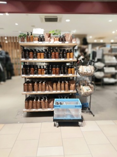 ���������������̂ŁA���Ԓׂ��ɉw�i�J�̖���ł��`�F�b�N😅