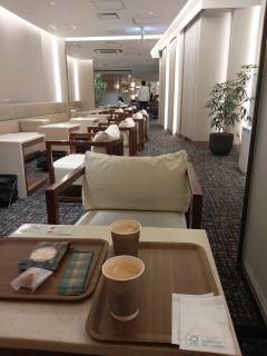 �����͋󂢂Ă�