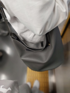 �����͖��邢���ɋA�ꂻ���B