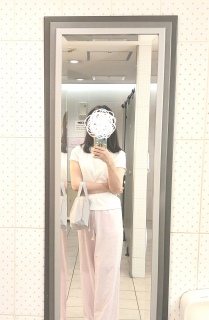 �W�������`���̃{�g��UNIQLO�̃{�g���@�s���N�J���[�ł��C�ɓ���💖